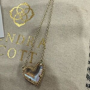 NWT Kendra Scott Iridescent Heart Necklace